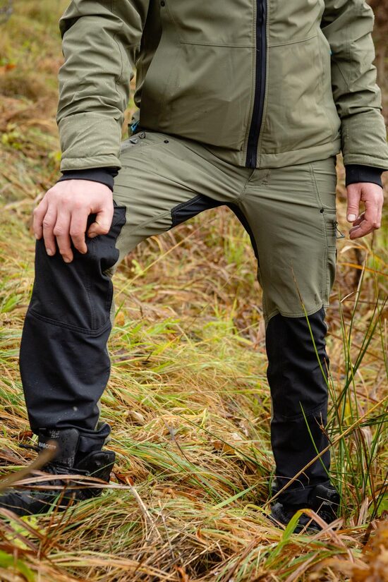 BIKSES  | Tumši zaļas/melnas